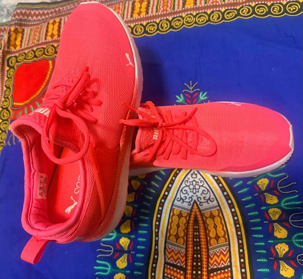 Puma Pacer Next Cage Size 6.5 Pink Sneakers